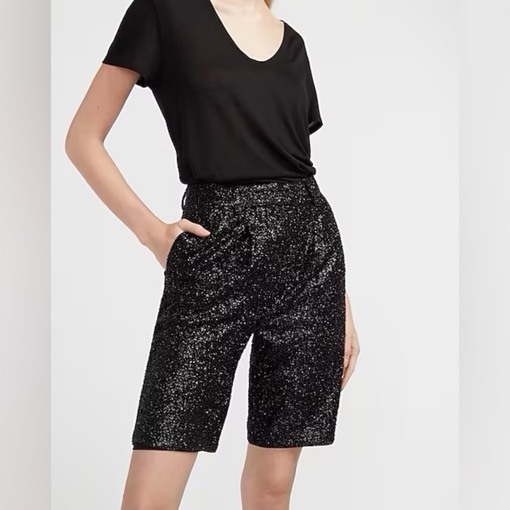 NEW! Express Black High Waisted Sequin Bermuda Shorts 🪜